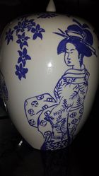 Zara-handpainting-on-ceramic-1.jpg