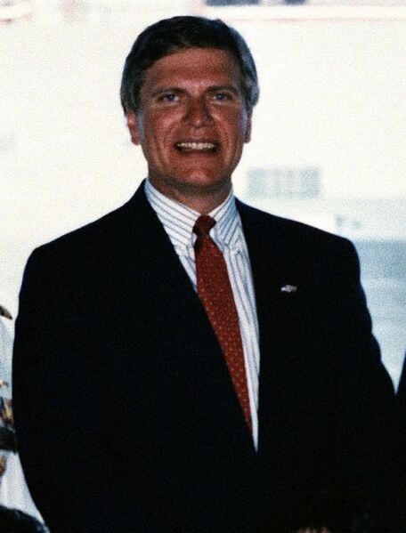 ملف:George S. Mickelson.jpeg